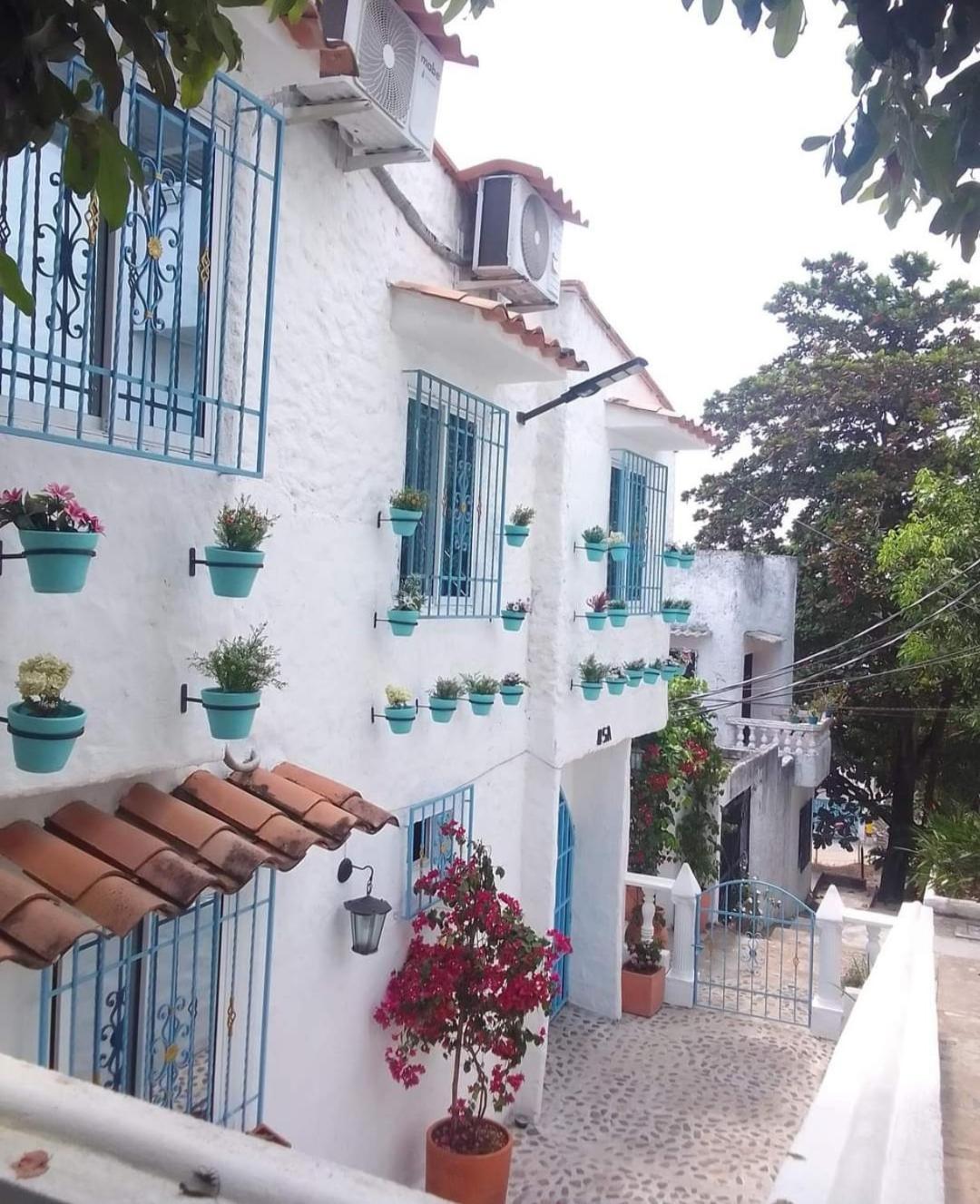 El Santorini Colombiano * Puerto Triunfo